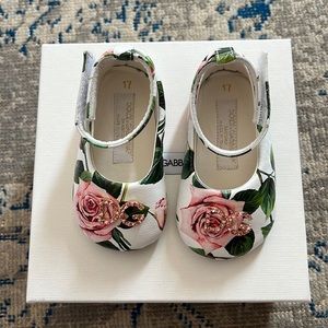 Dolce & Gabbana Tropical Rose Baby Shoe